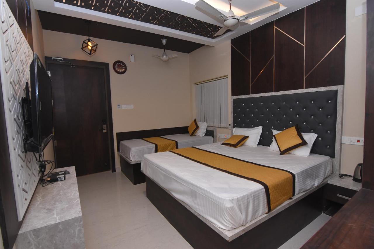 Hotel Atlantis Kumbakonam Esterno foto